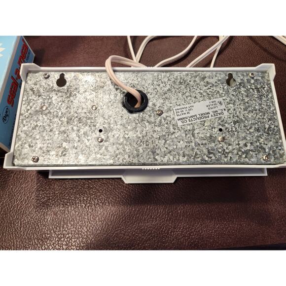 1976 DAZEY SEAL-A-MEAL Model 8000 with Original‎ Box Works inc. extra bags - Picture 14 of 15